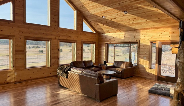 Buffalo Run. 4 Bedroom/4 Bath Home located on the Golf Course at Devil's Tower.