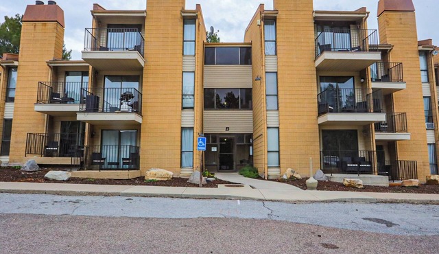 Charming 1-bedroom condo in Lava Hot Springs perfect for relaxing