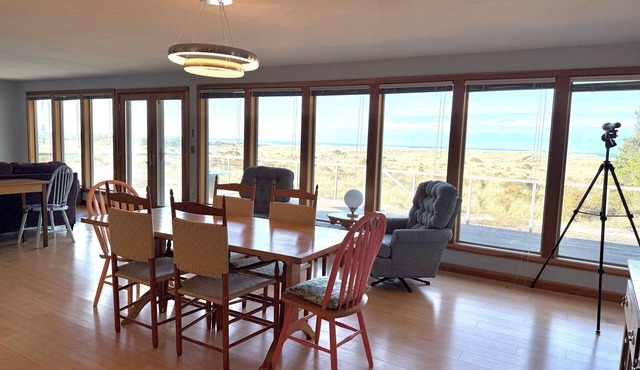 Charming 3-bedroom house with AC, WiFi in marvelous Ocean Park in Ocean Park