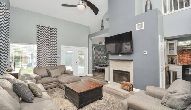 Charming 3-bedroom patio house in peaceful Champions near Golf Course. in Houston
