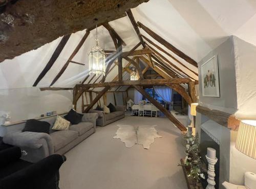 Charming Flat in the Heart of Castle Hedingham! in Castle Hedingham