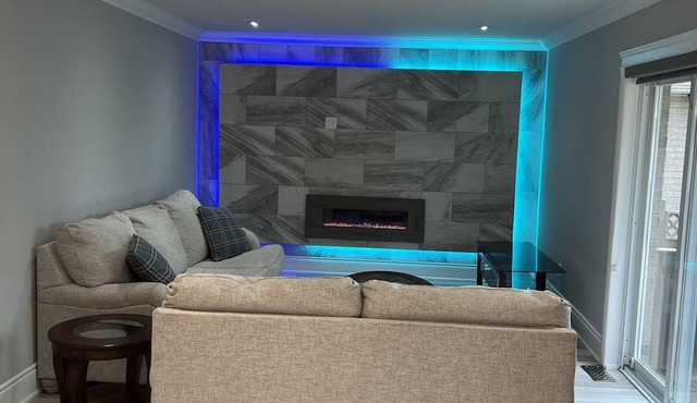 cheerful 3 bedroom House, Best area of Bradford in Bradford West Gwillimbury
