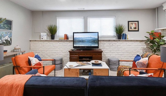 Chic Basement, Work Station, Central Location, Dedicated Outdoor Area w/ Furniture, Private Entry