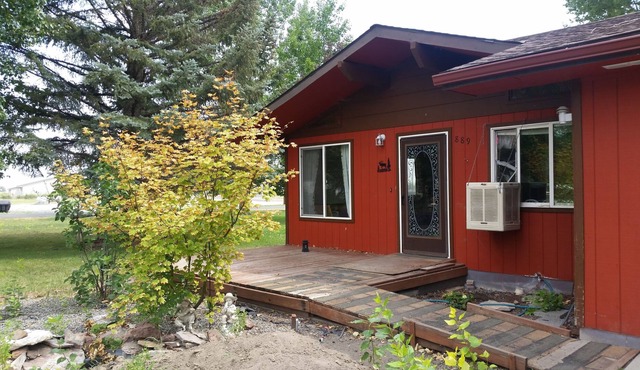 Come visit and stay in Grandpa's House