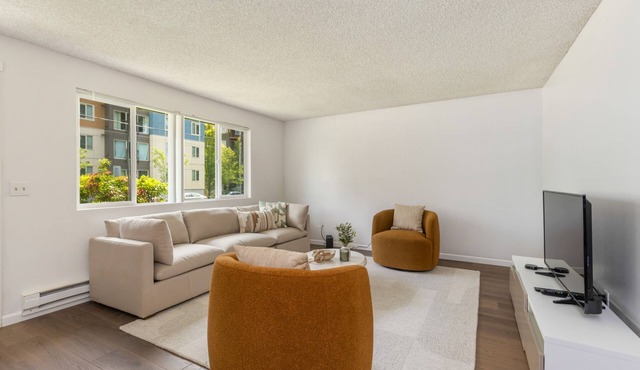 Comfortable Townhouse in Ash Way Lynnwood in Lynnwood