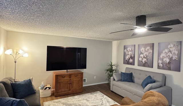 Comfy Home 5 min to River + Trails, 15 min to CdA - Sleeps 6 in Post Falls