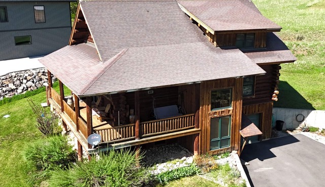 Cottonwood Lodge