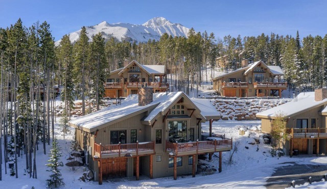 Coyote Bluff Haven | Hot Tub, Views + Ski Access in Big Sky