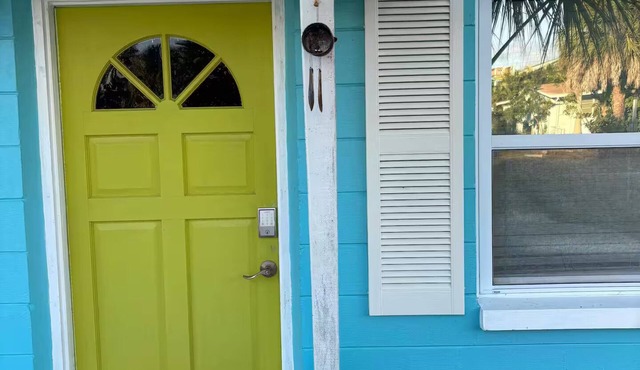 Cozy home - Close to beaches in Gulfport