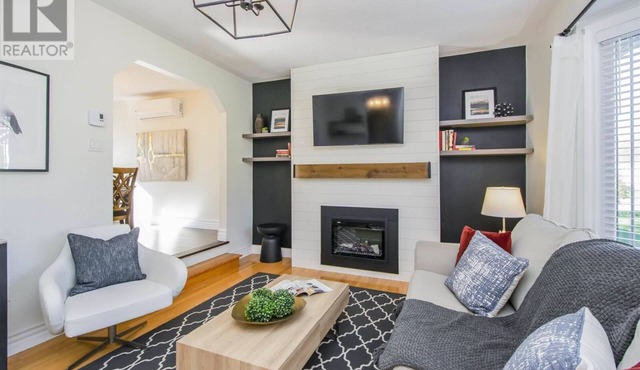 Cozy & Spacious 2BR home in a quiet neighborhood near shopping center in Lower Sackville