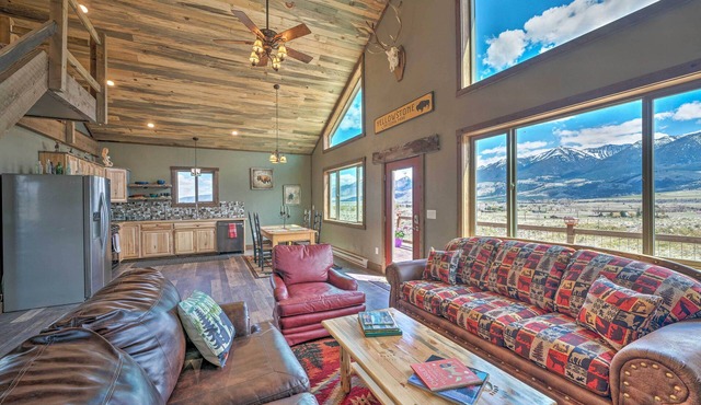 Day Trip to Yellowstone NP! Mtn-View Cabin