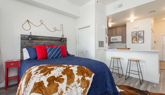 Downtown Nampa Studio Close to Idaho Center|NNU