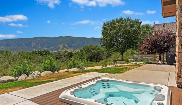 Dreamy one level 3 bedroom home with hot tub!
