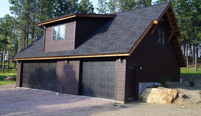 Elk Haven Vacation Cabins, Custer SD, The Blue Bird's Nest in Custer