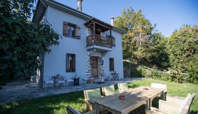 Eudora Full Guest House in Tsagarada