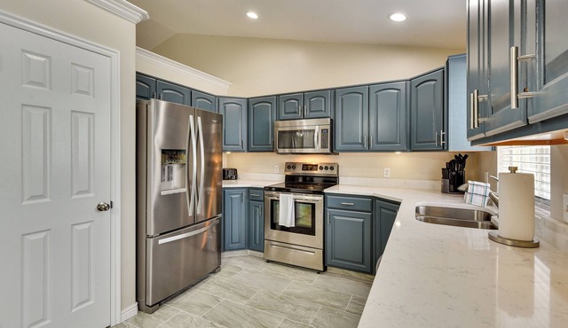 Family-friendly Clearfield Home w/Hot Tub!