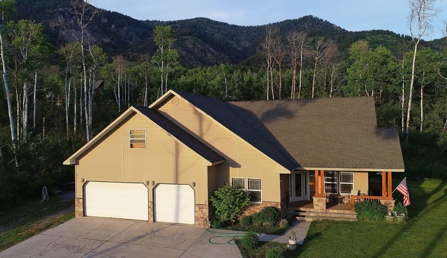 Family Lodge in Beautiful Star Valley