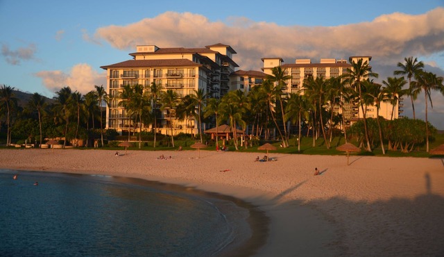 First Class Luxury Beach Front Resort Condominium in Kapolei