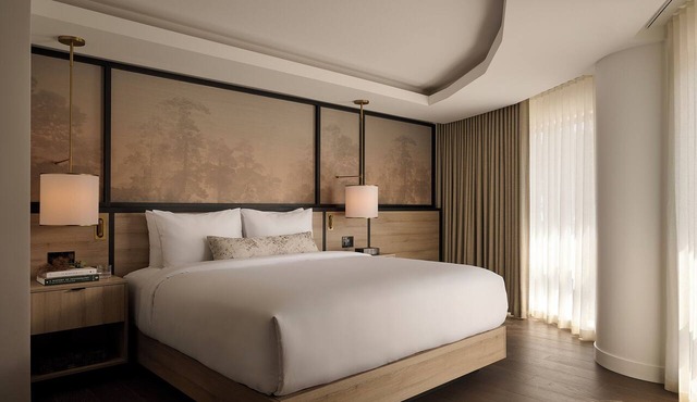 Glenhill Hotel in Toronto