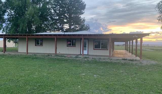 Grand View Ranch House