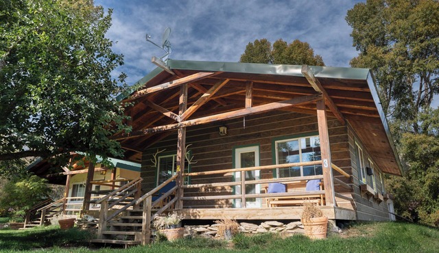 Greenleaf Hollow, Kingfisher Keep