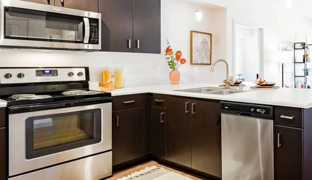 H4N Wellstone | 2Bd Apartment Near JBLM in Lakewood