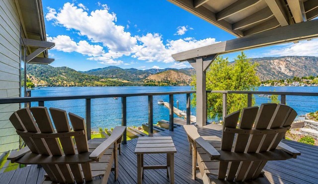 High-end Lakefront Condo B6 Wapato Point Chelan