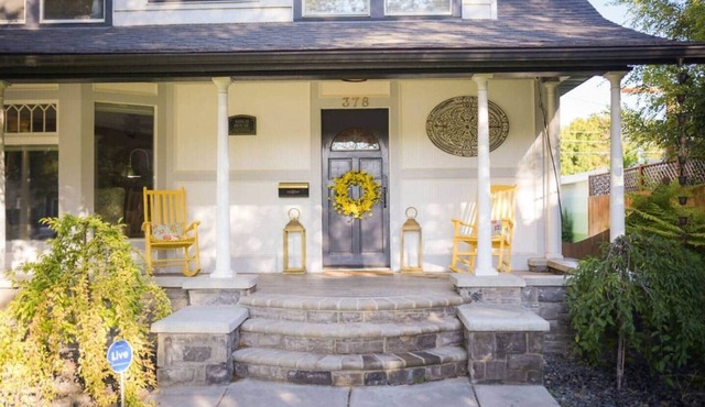 Historic & Charming Birch House