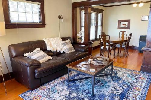Historic Downtown Flat, # 2 in Astoria