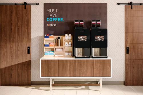 Holiday Inn Express Hotel & Suites Billings by IHG