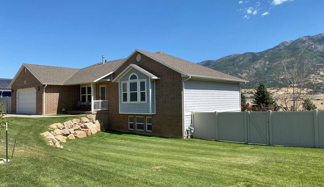 Home away from home- 25 min to airport/downtown SLC