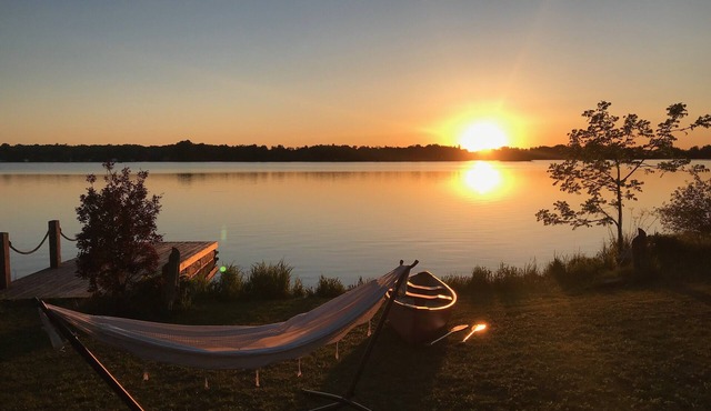 Kawartha Lake newly renovated, Lake View in Kirkfield