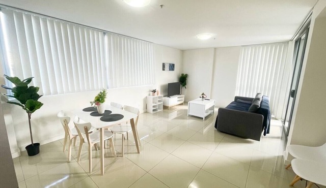 KozyGuru | Parramatta | Clean APT in Parramatta