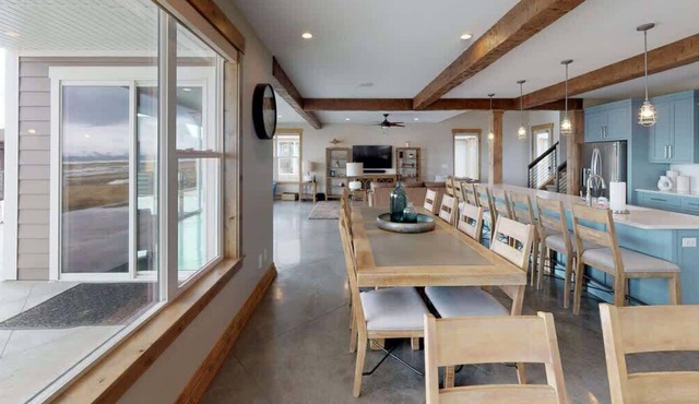 Lake Dream #13 - Private Home on the Water