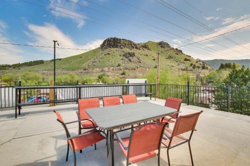 Lava Hot Springs Studio w/Deck: Walk to Hot Pools