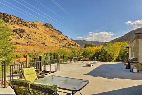 Lava Hot Springs Studio w/Views, Walk to River