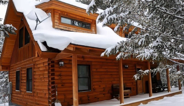 Lazy Moose Lodge, 20+ min from Yellowstone!