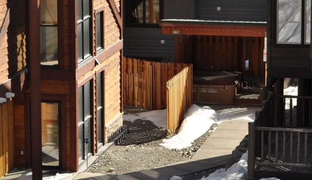 Lovely Black Diamond Condo at Whitefish Resort