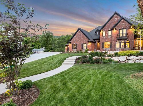 Luxury Mountain Retreat