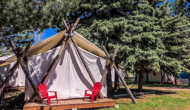 Luxury Safari Tent with Private Bathroom in Swan Valley, Idaho near Palisades Lake