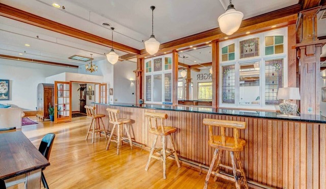 Main Street Lux Retreat |The New York Store Suite