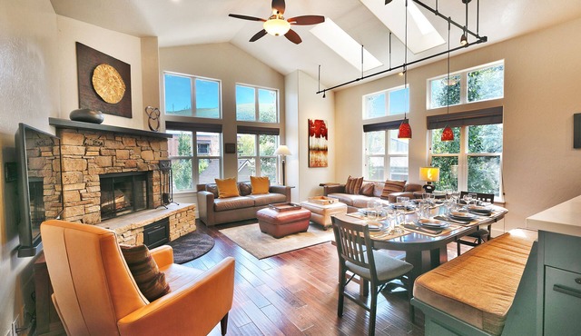 Managed by Park City Lodging-Private Home One Block From Town Lift