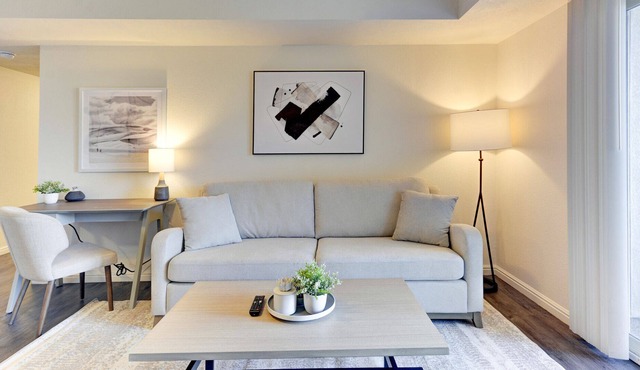 Modern Apartment in Prime Location (ID7595X39)