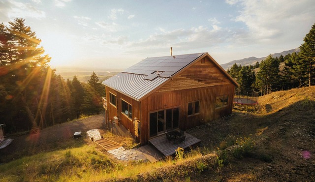 Modern Mountaintop Retreat on Sixty Acre Woods in Bozeman