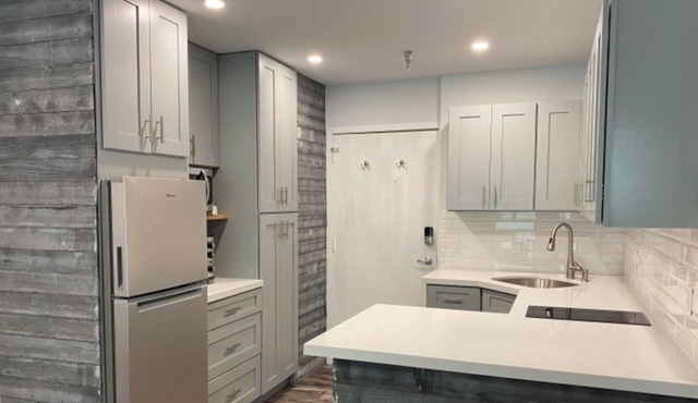Modern Studio Condo with WorldClass Amenities