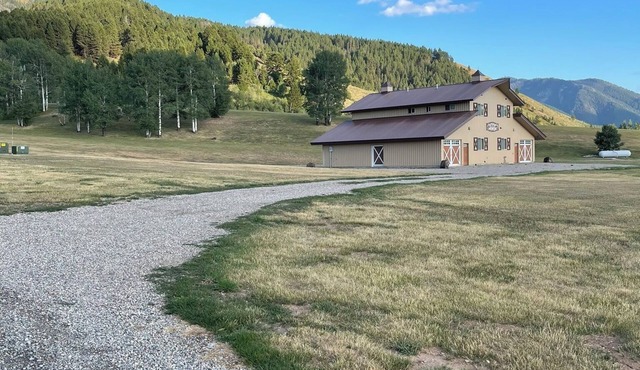 Mountain View Barndominium at Black Bear Ranch