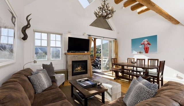 NEW! Saddle Ridge J2 3-Bedroom Home with Mountain view