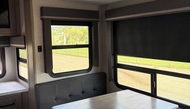 Newer, Recreational RV with tankless water Heater - Long or Short Term Stay