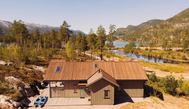 Nyborg Hytte with sauna in Vrådal
