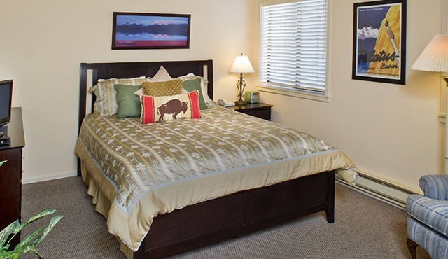 One-Bedroom Condo w/Queen Bed, Scenic Views & Steps to Shops and Pool Access
